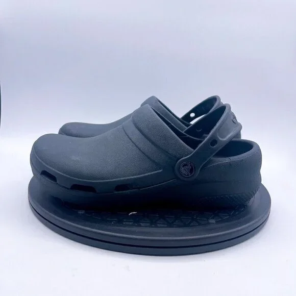 Crocs Black Bistro clogs slip resistant closed toe Mens 6 Women’s 8 - Picture 2 of 9